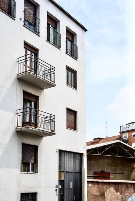 Dynamic Suite In Milan Exterior photo